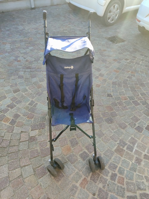 Passeggino pieghevole leggero 