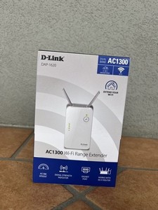 D-Link  AC 1300 Wi-Fi Range Extender