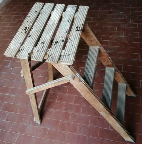 Scala 4 gradini richiudibile in legno