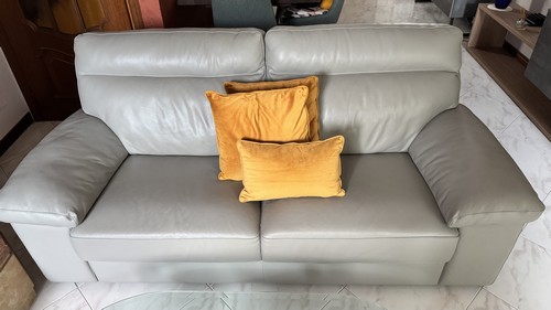 Vendita 2 divani in pelle Poltrone Sof� 