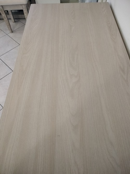 tavolo/scrivania in legno massiccio su misura