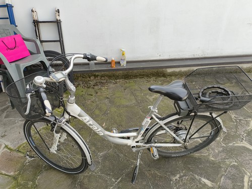 Bicicletta elettrica Atala e-scape 