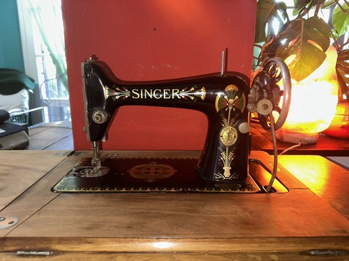 MACCHINA DA CUCIRE SINGER VINTAGE
