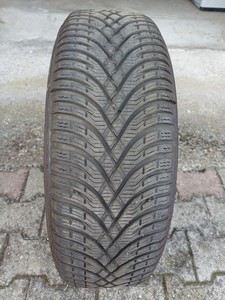 Vendo 4 ruote auto complete i pneumatici invernali