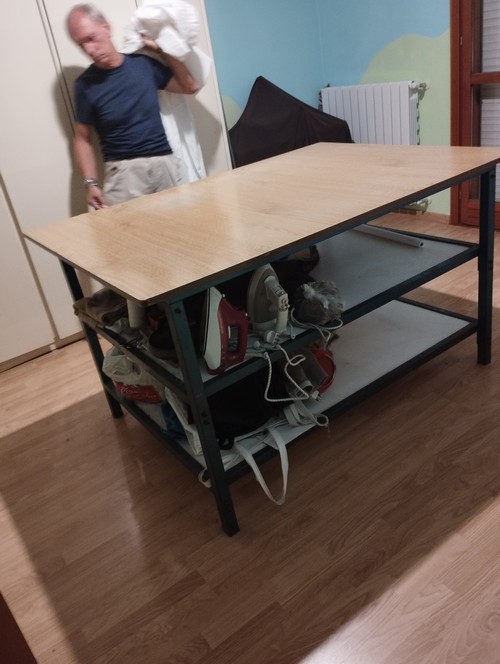 Tavolo da lavoro