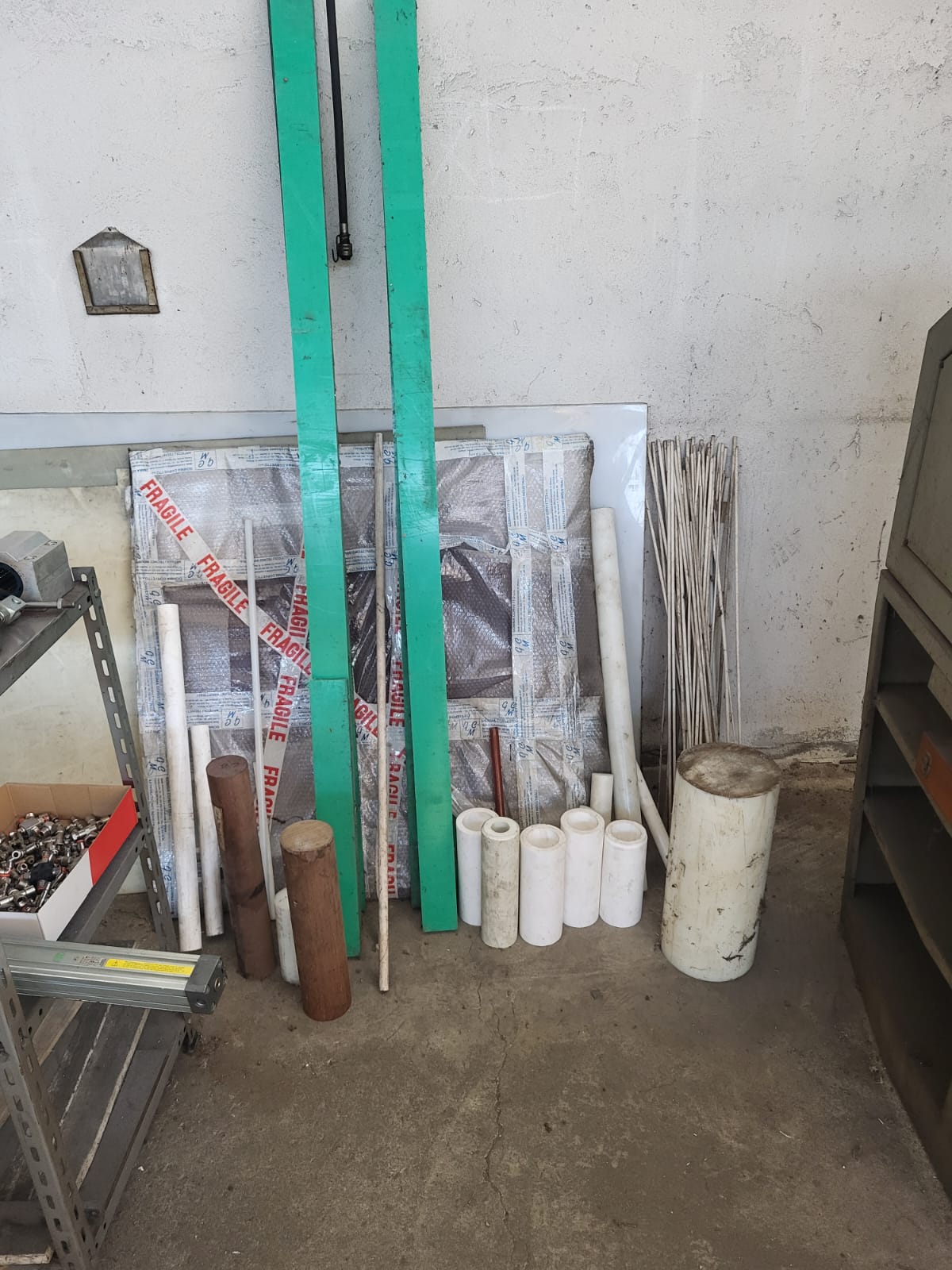 Materiali vari da officina